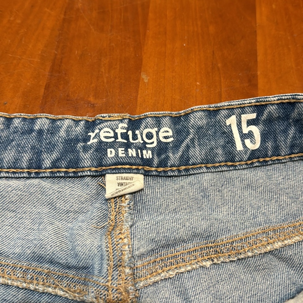 Jeans - Picture 3 of 4